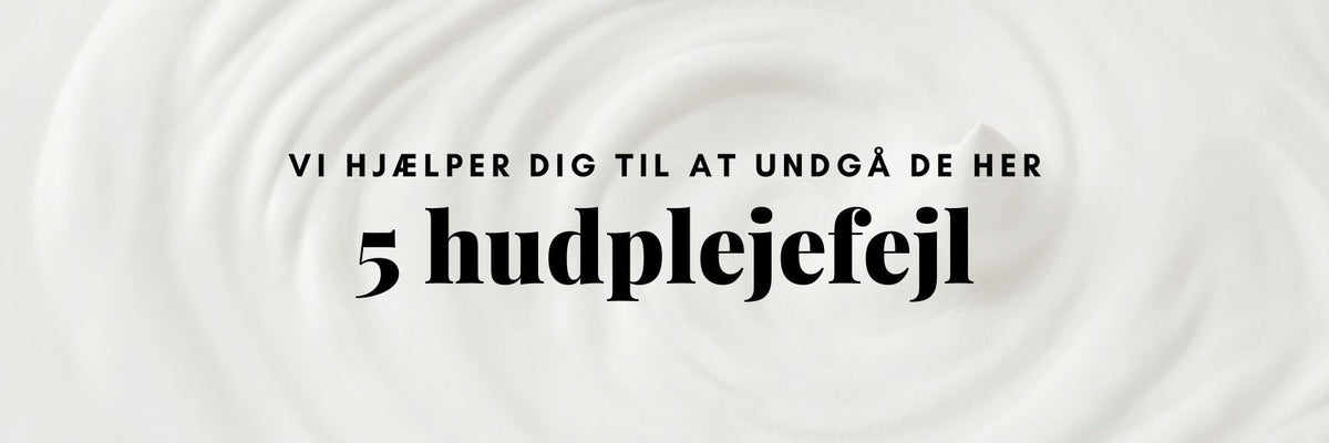 Kvinde udfører sin daglige hudplejerutine trin for trin
