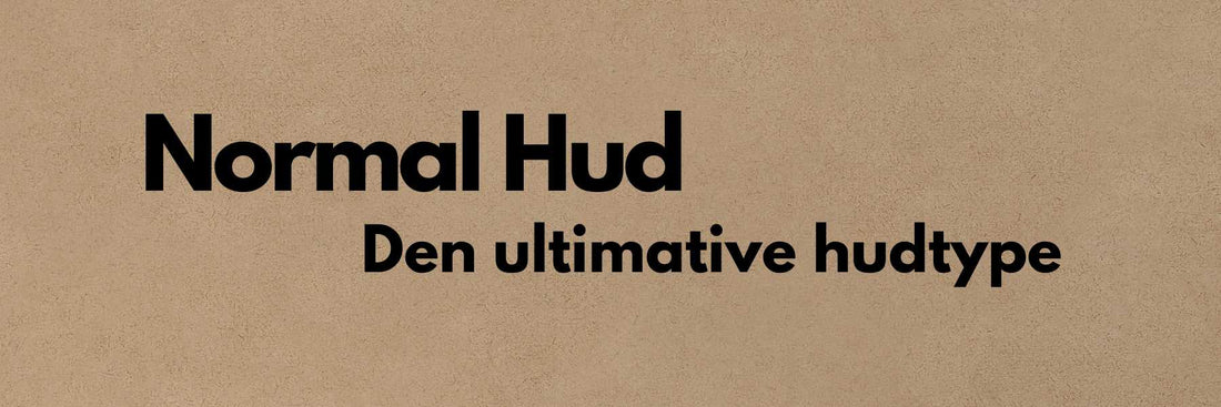 Kvinde med normal, velplejet hudtype foran spejlet