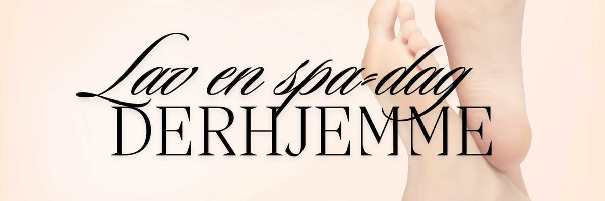 Hjemme-spa opsætning med bodylotion, scrub og lys