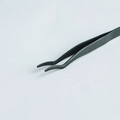 Miljøbillede af Lash Tweezer fra G Beauty Lashes