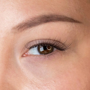 Modelbillede af G Beauty Lashes - Press & Go Underlashes | Casual