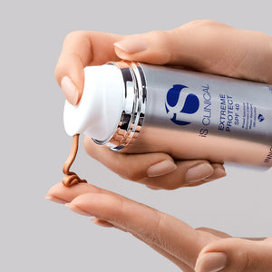 iS Clinical - Extreme Protect SPF 40 PerfecTint Bronze | 100 g