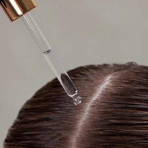 Miljøbillede Innersense Hair Renew Daily Active Serum