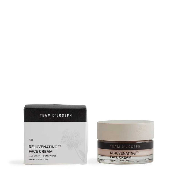 Rejuvenating Face Cream fra Team Dr. Joseph – Glattere & fastere hud med fornyet elasticitet. Indeholder 50 ml.