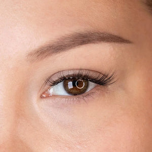 Press & Go Underlashes | Everyday - Vist på model.
