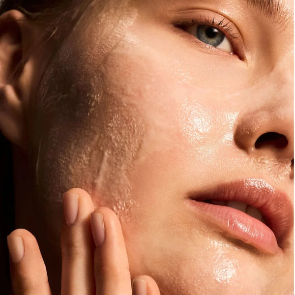 iS Clinical - Warming Honey Cleanser | 120 ml