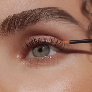 Revitalash Advanced Eye Lash Conditioner - Påføring.